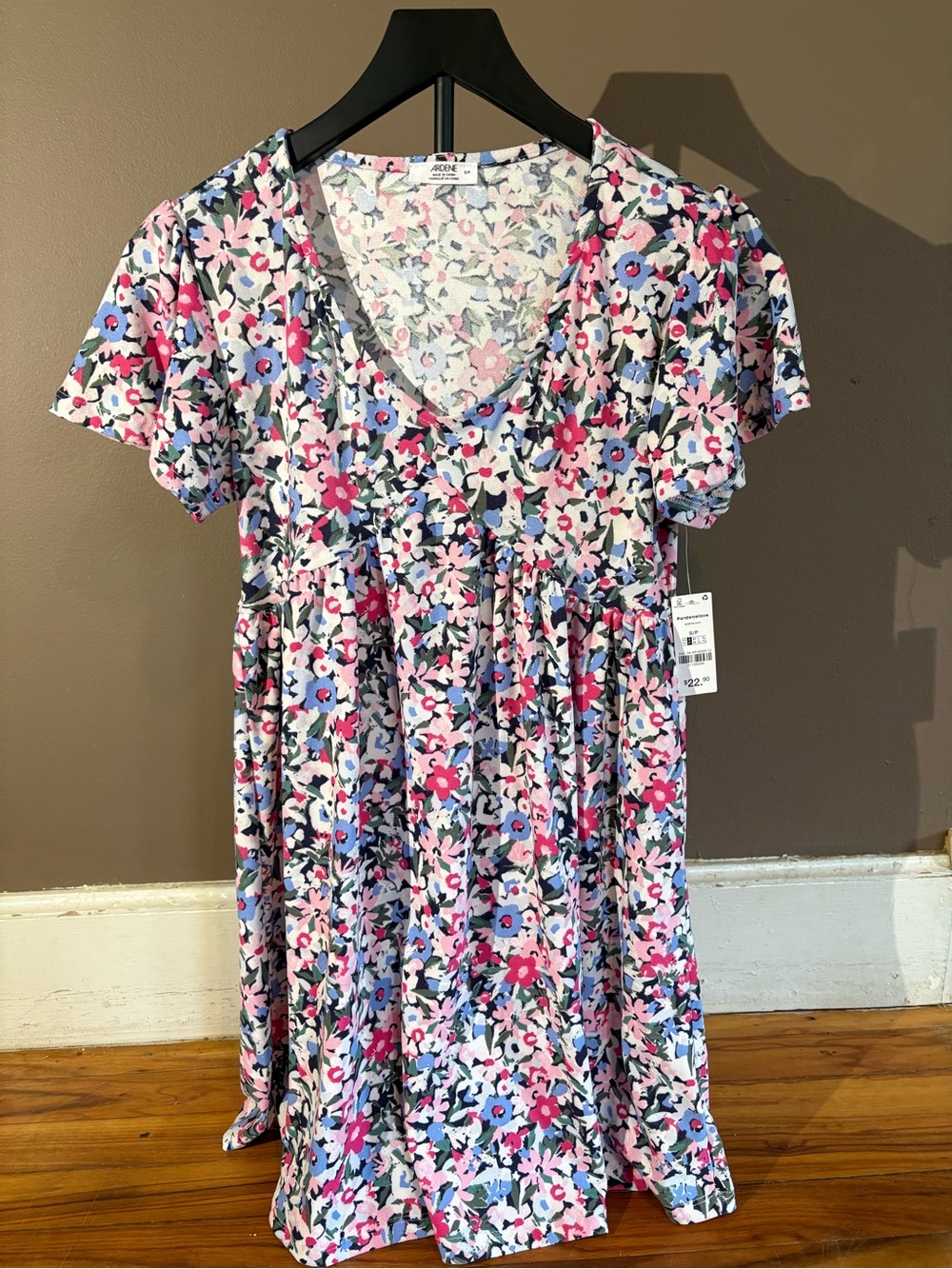 Ardene Pink and Blue Floral V-Neck Dress